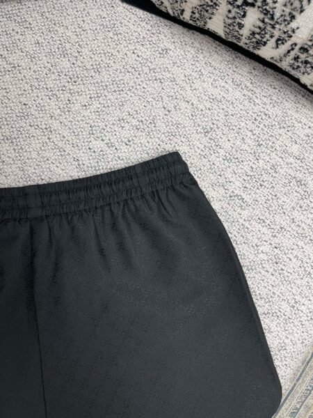 GUCCI PANTALONCINO NERO - Image 6