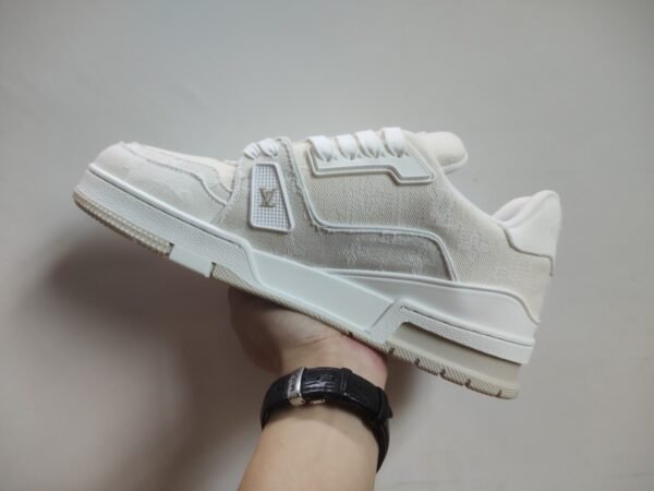LV TRAINERS BIANCO DENIM - Image 3