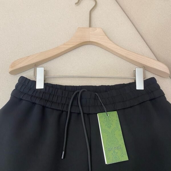 GUCCI PANTALONCINO NERO - Image 2