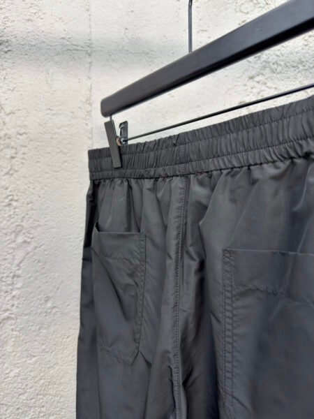 GUCCI PANTALONCINO - Image 2