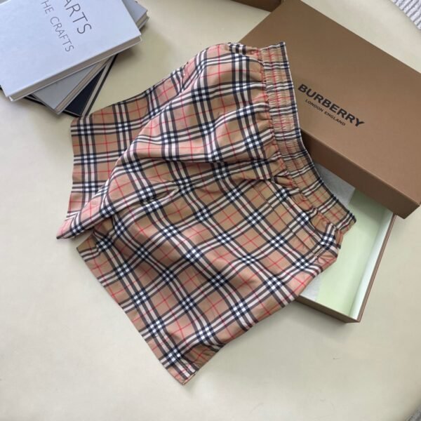BURBERRY COSTUME - Image 2