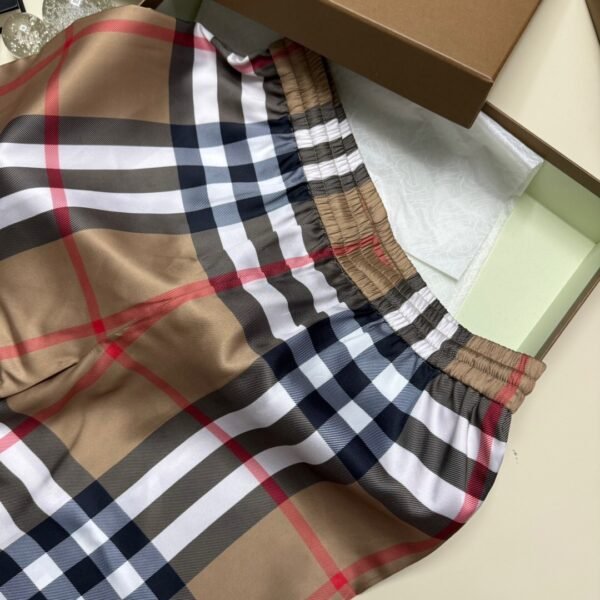 BURBERRY PANTALONCINO - Image 5