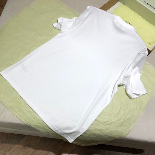 BURBERRY T SHIRT BIANCA - Image 3