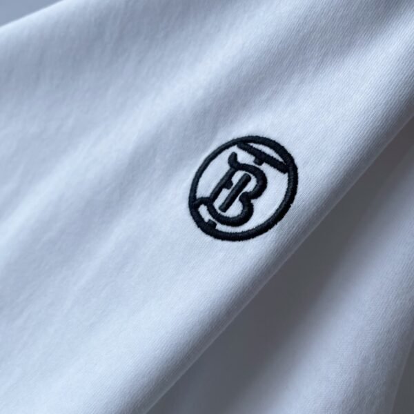 BURBERRY T SHIRT BIANCA - Image 2
