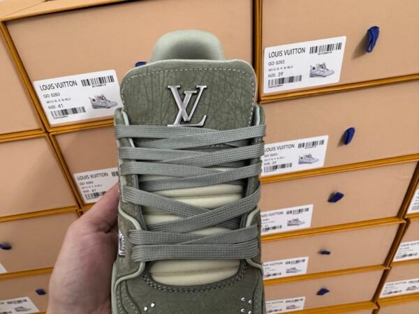LV TRAINERS - Image 9