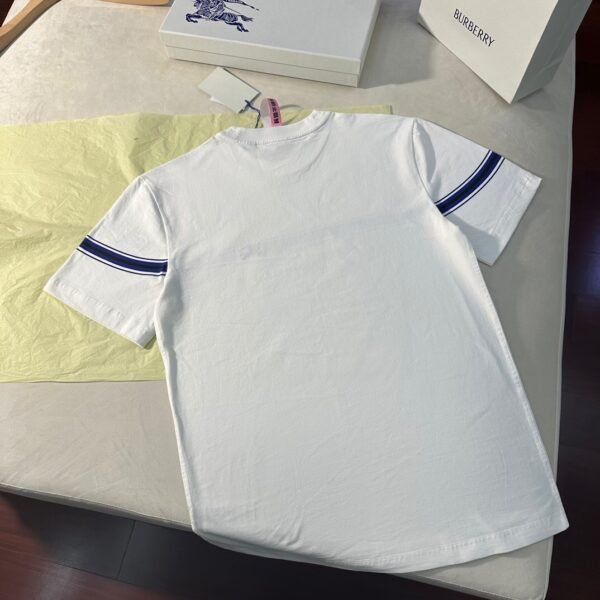 BURBERRY T SHIRT BIANCA - Image 3
