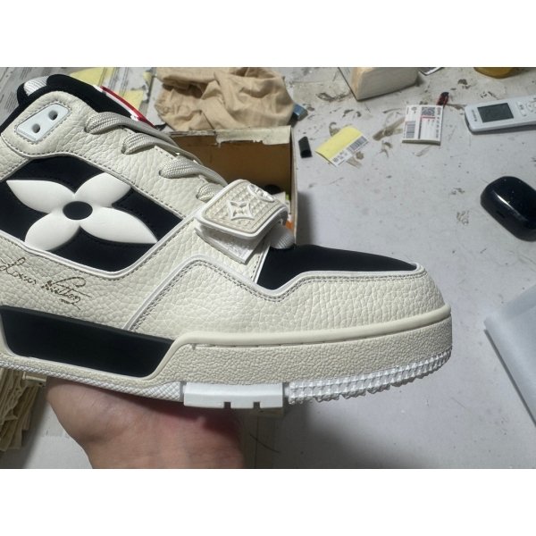 LV SKATE CREMA E NERO - Image 3
