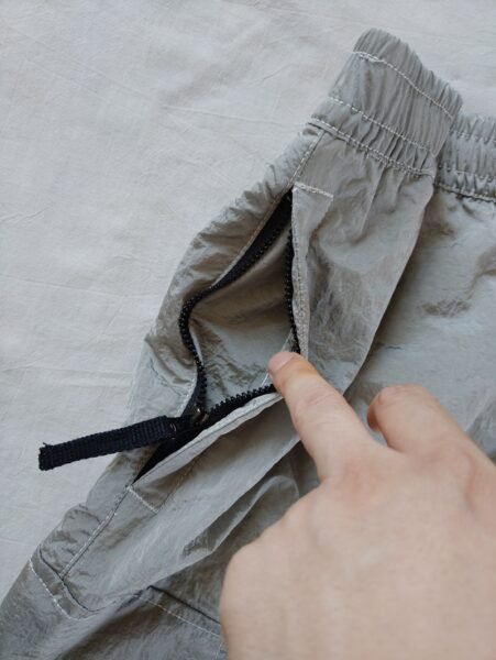 STONE ISLAND PANTALONCINO L0219 NYLON METAL GRIGIO CHIARO - Image 5