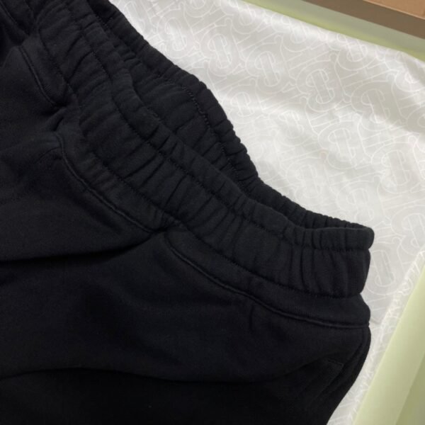 BURBERRY PANTALONCINO NERO - Image 2