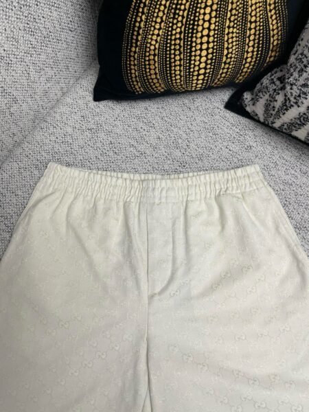 GUCCI PANTALONCINO CREMA - Image 6