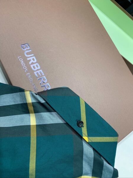 BURBERRY CAMICIA VERDE - Image 4