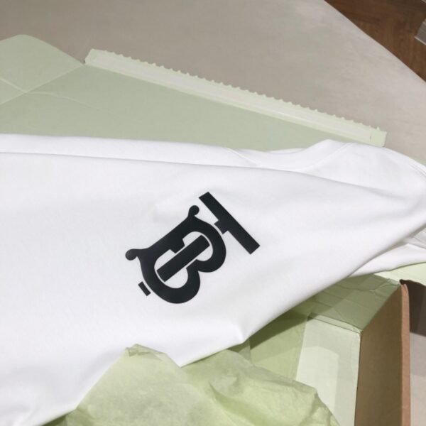 BURBERRY T SHIRT BIANCA - Image 4