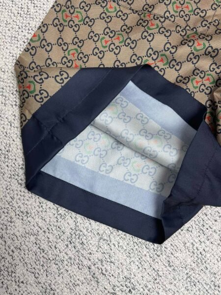 GUCCI PANTALONCINO MARRONE - Image 3