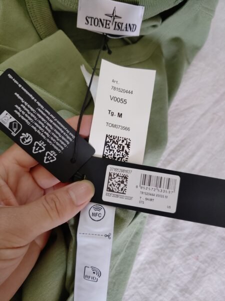STONE ISLAND T SHIRT 20444 OVERSIZE FIT RICAMATA VERDE - Image 3