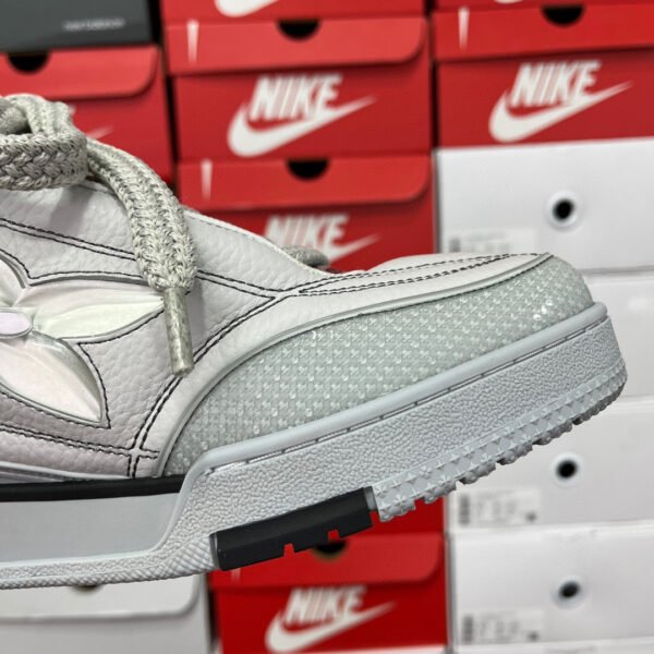 LV SKATE GRIGIE - Image 9