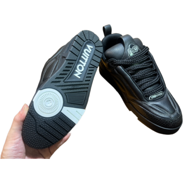 LV SKATE NERE