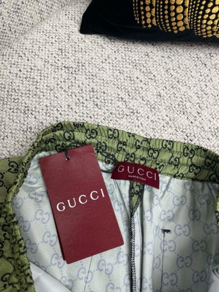 GUCCI PANTALONCINO VERDE - Image 4
