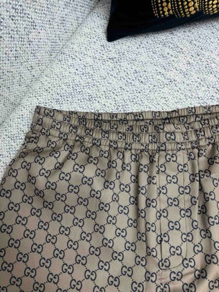 GUCCI PANTALONCINO MARRONE - Image 7