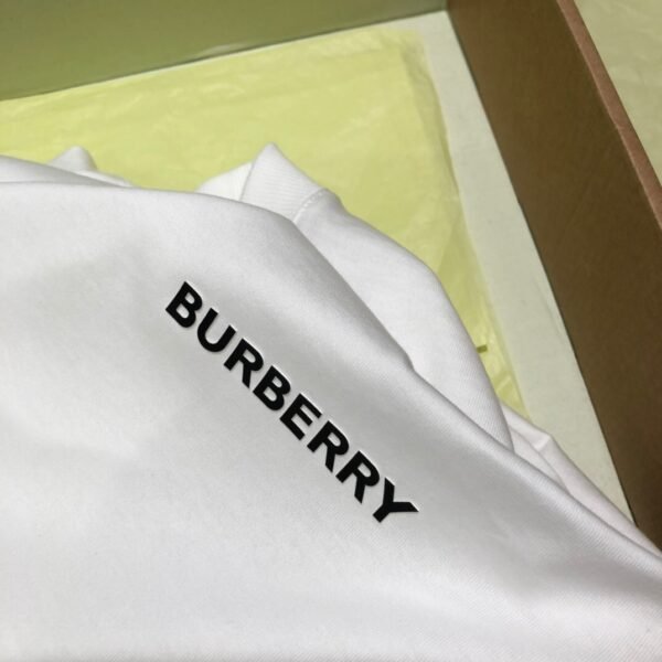 BURBERRY T SHIRT BIANCA - Image 5
