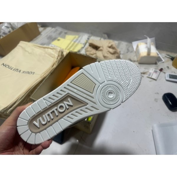 LV SKATE CREMA E VERDE OLIVA - Image 10