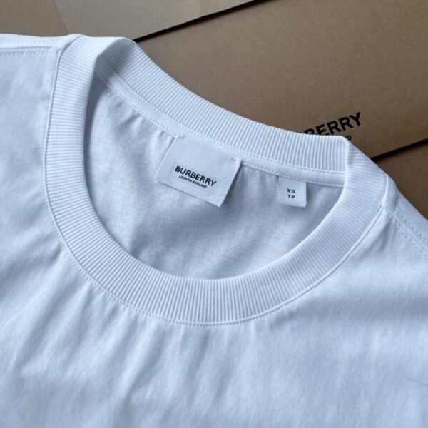 BURBERRY T SHIRT BIANCA - Image 6