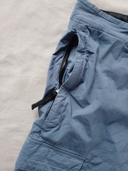 STONE ISLAND PANTALONCINO L0803 STRETCH COTTON CARGO BLU CHIARO - Image 6