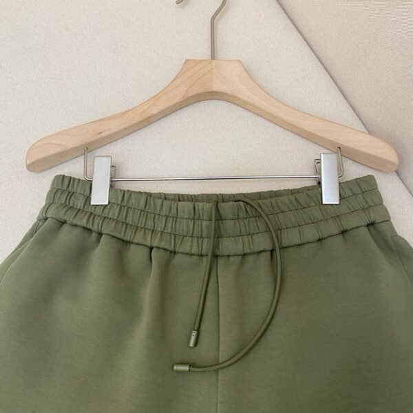 GUCCI PANTALONCINO VERDE - Image 9