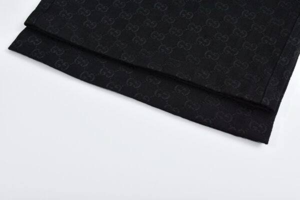 GUCCI PANTALONCINO NERO - Image 11