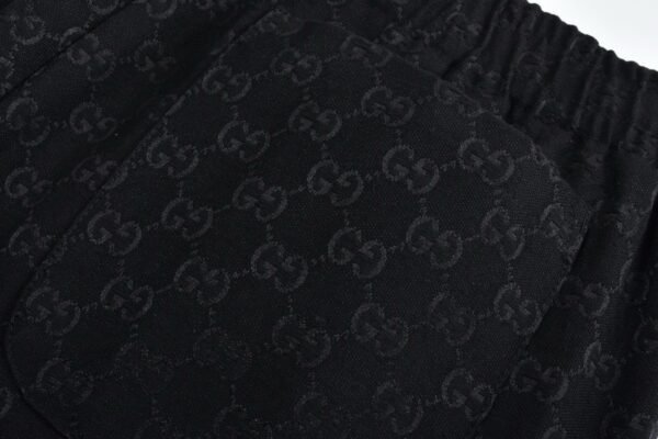 GUCCI PANTALONCINO NERO - Image 9
