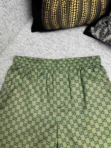 GUCCI PANTALONCINO VERDE - Image 7