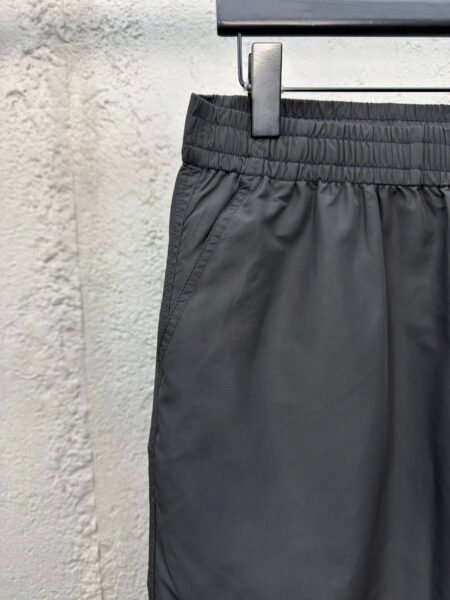 GUCCI PANTALONCINO - Image 10