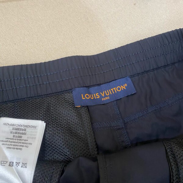 LOUIS VUITTON PANTALONCINO COLOR BLU - Image 7