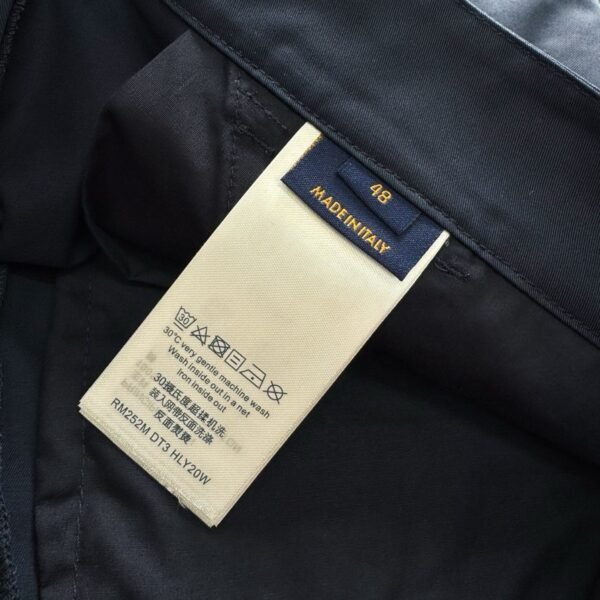 LOUIS VUITTON PANTALONCINO NERO - Image 9