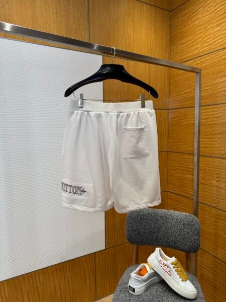 LOUIS VUITTON PANTALONCINO CREMA - Image 2