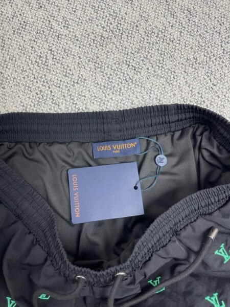 LOUIS VUITTON PANTALONCINO NERO - Image 2