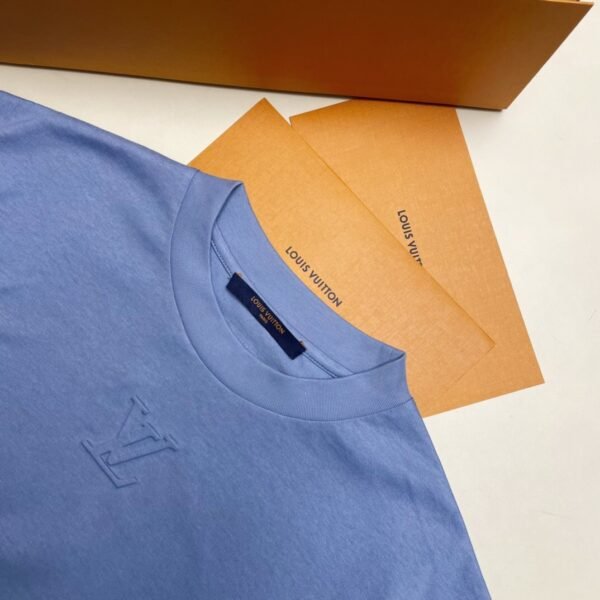 LOUIS VUITTON T SHIRT CELESTE - Image 7
