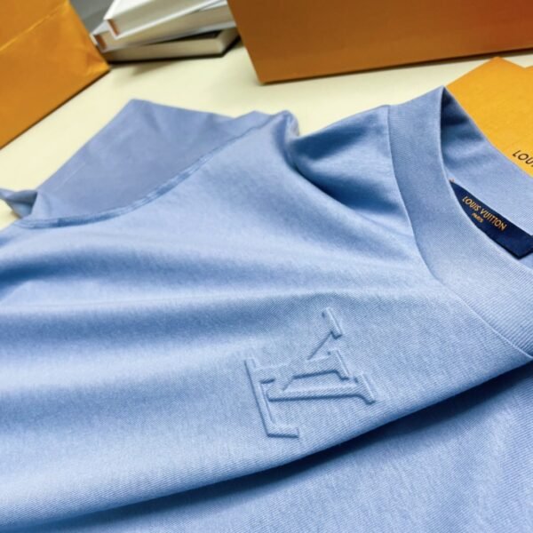 LOUIS VUITTON T SHIRT CELESTE - Image 2