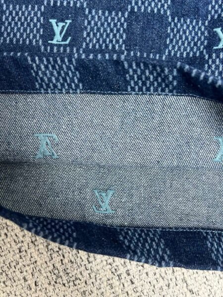 LOUIS VUITTON PANTALONCINO COLOR JEANS - Image 5