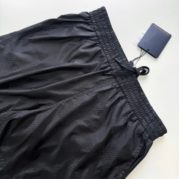 LOUIS VUITTON PANTALONCINO NERO - Image 2