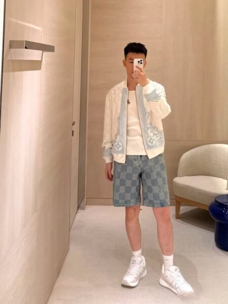LOUIS VUITTON PANTALONCINO JEANS CHIARO - Image 9