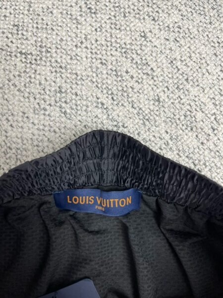 LOUIS VUITTON PANTALONCINO NERO - Image 6