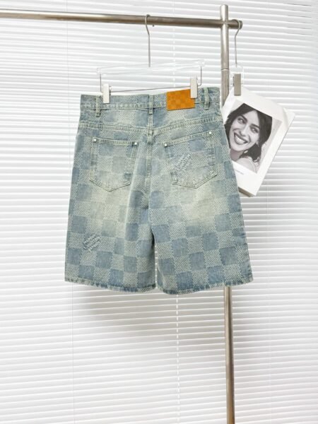LOUIS VUITTON PANTALONCINO JEANS CHIARO - Image 7