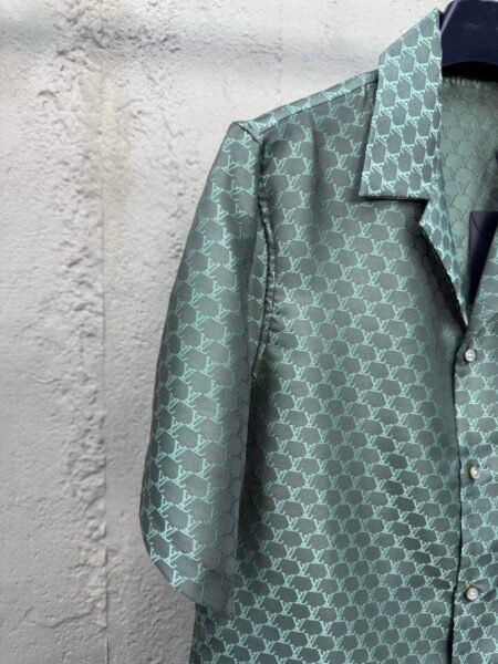 LOUIS VUITTON CAMICIA VERDE - Image 3