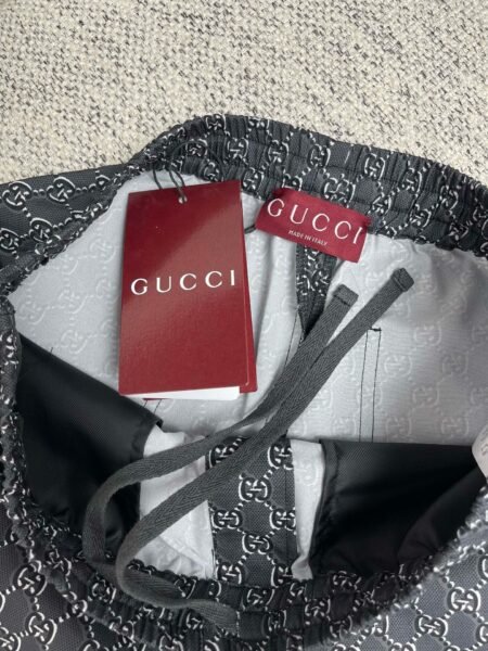 GUCCI PANTALONCINO NERO - Image 5