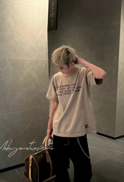 LOUIS VUITTON T SHIRT - Image 5