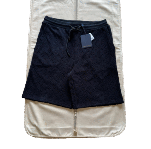 LOUIS VUITTON PANTALONCINO NERO