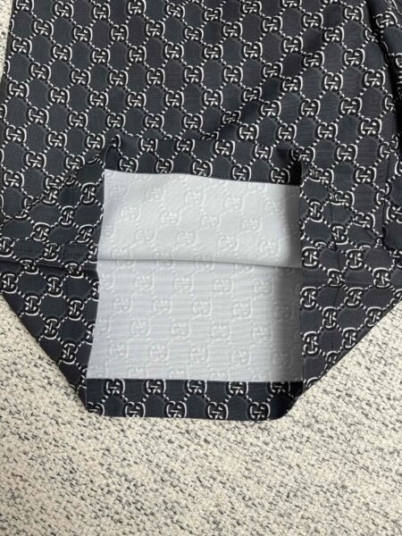 GUCCI PANTALONCINO NERO - Image 9
