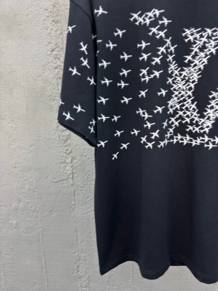 LOUIS VUITTON T SHIRT NERA - Image 8