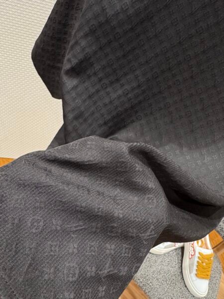LOUIS VUITTON CAMICIA NERA - Image 6