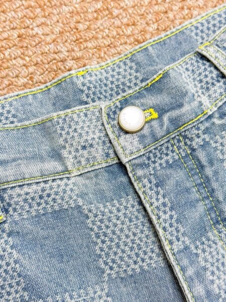 LOUIS VUITTON PANTALONCINO JEANS CHIARO - Image 12